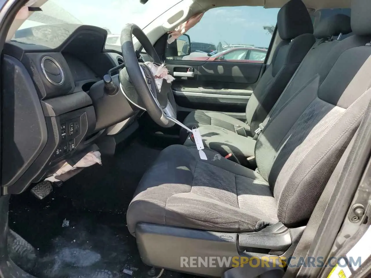 7 Photograph of a damaged car 5TFEY5F13MX273068 TOYOTA TUNDRA 2021