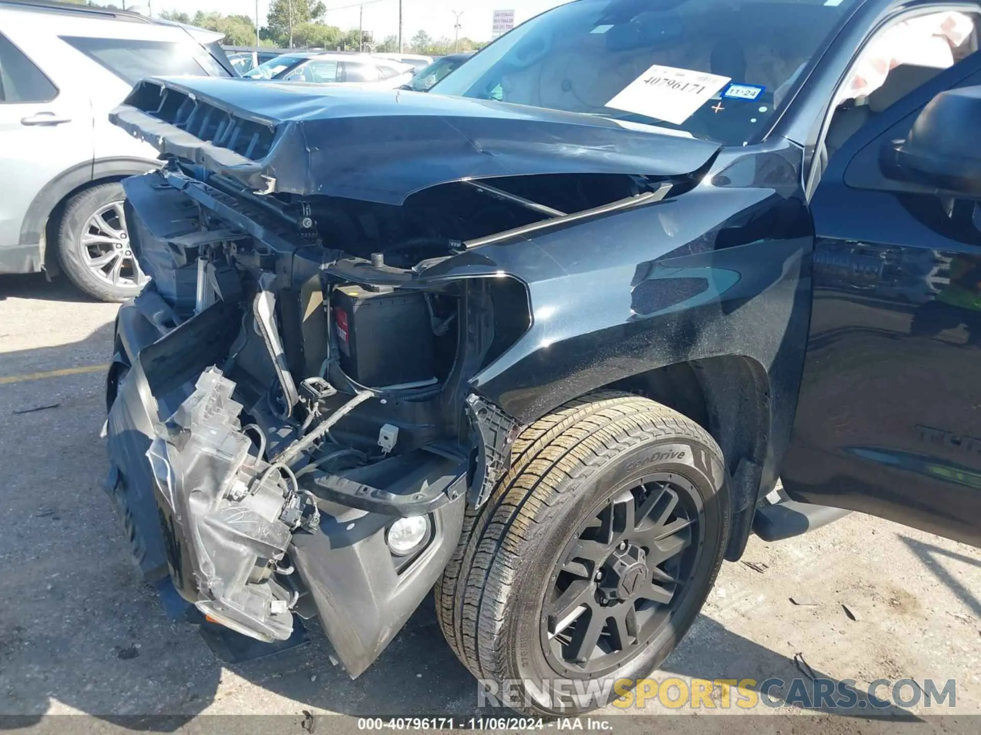 6 Photograph of a damaged car 5TFEY5F13MX275659 TOYOTA TUNDRA 2021
