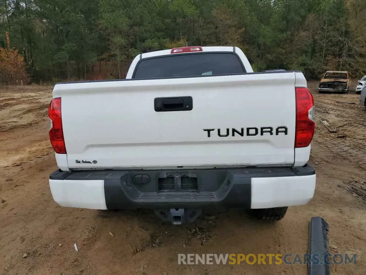 6 Photograph of a damaged car 5TFEY5F13MX280795 TOYOTA TUNDRA 2021