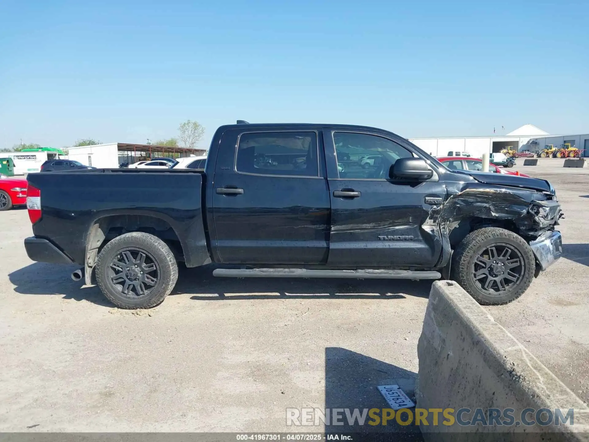 13 Photograph of a damaged car 5TFEY5F14MX294611 TOYOTA TUNDRA 2021