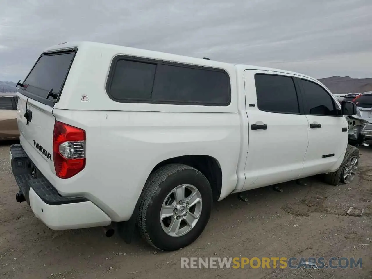 3 Photograph of a damaged car 5TFEY5F15MX280216 TOYOTA TUNDRA 2021