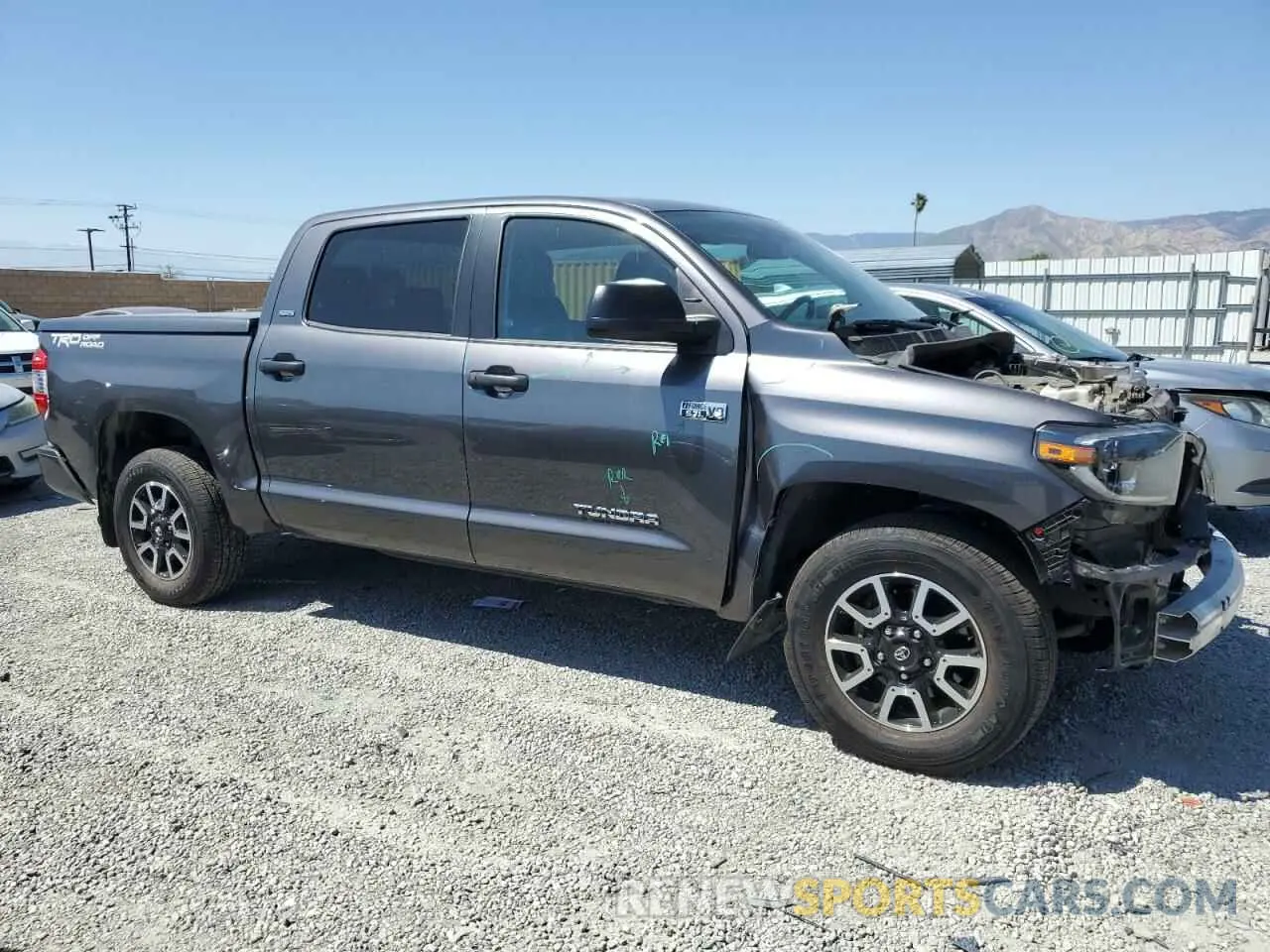 4 Photograph of a damaged car 5TFEY5F15MX294777 TOYOTA TUNDRA 2021