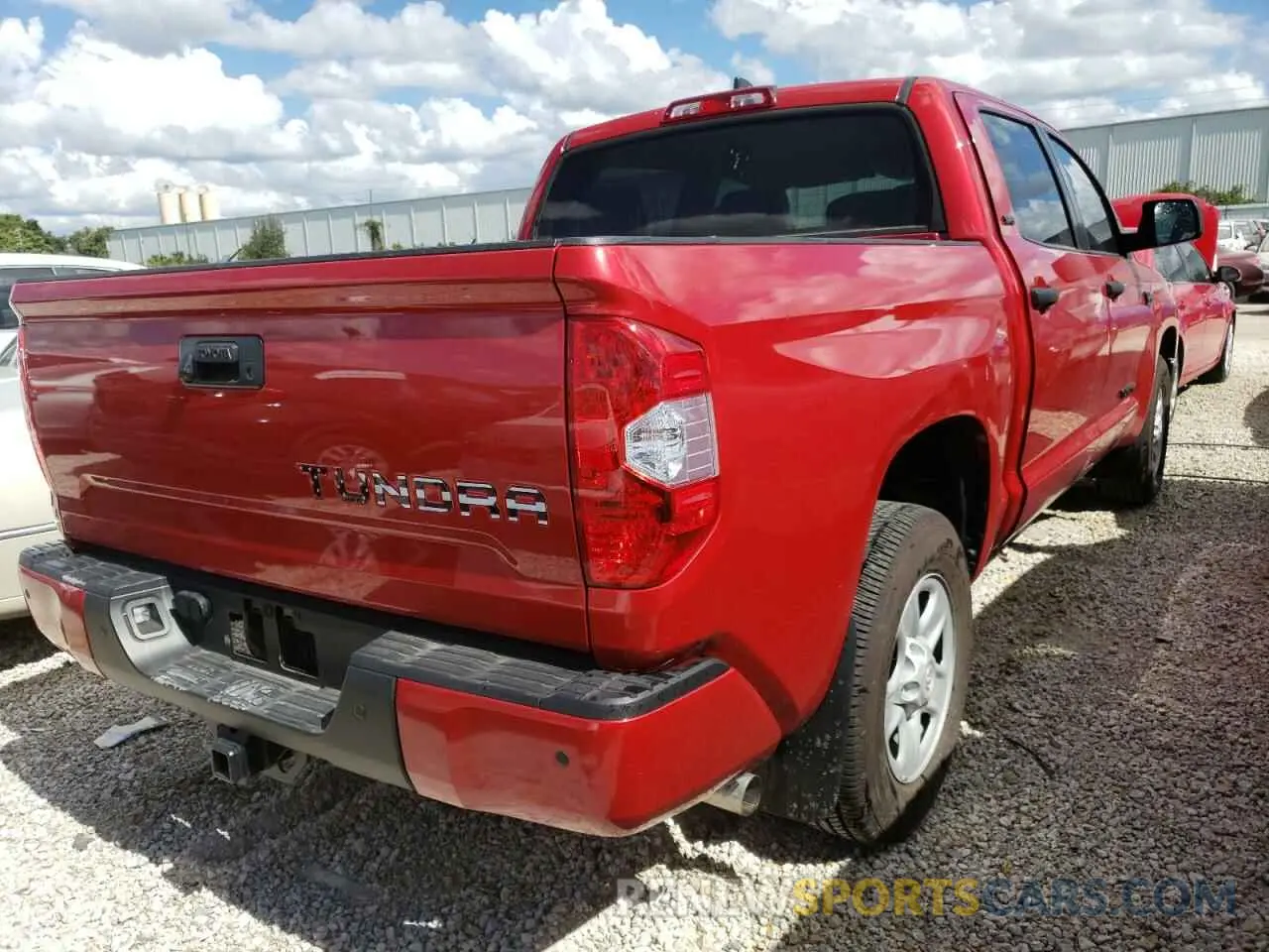 4 Photograph of a damaged car 5TFEY5F16MX290849 TOYOTA TUNDRA 2021