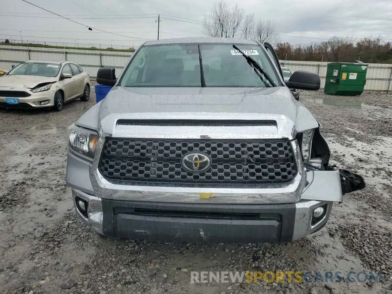 5 Photograph of a damaged car 5TFEY5F17MX284638 TOYOTA TUNDRA 2021