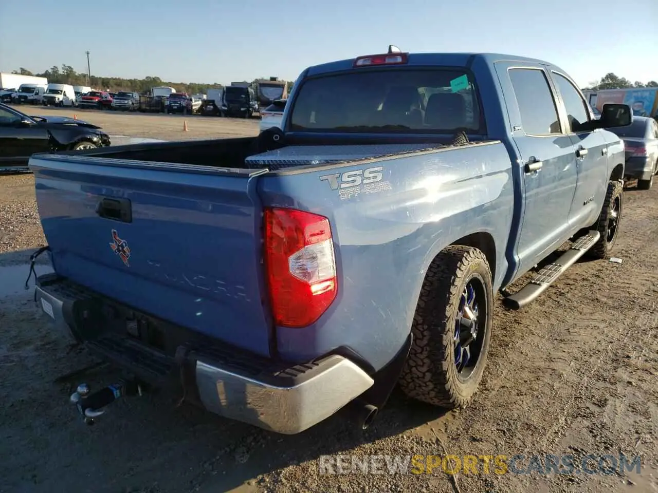 4 Photograph of a damaged car 5TFEY5F19MX276590 TOYOTA TUNDRA 2021