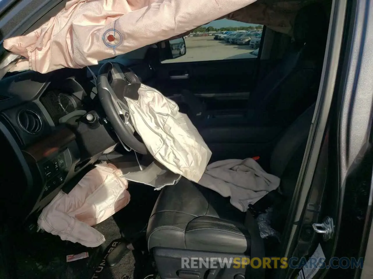 7 Photograph of a damaged car 5TFFY5F15MX281354 TOYOTA TUNDRA 2021