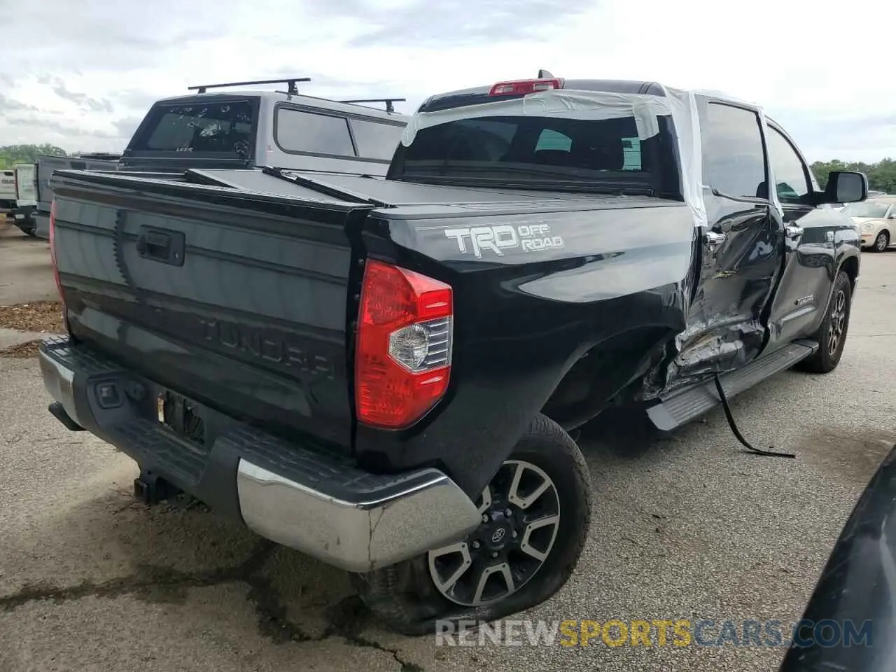 3 Photograph of a damaged car 5TFFY5F19MX275928 TOYOTA TUNDRA 2021