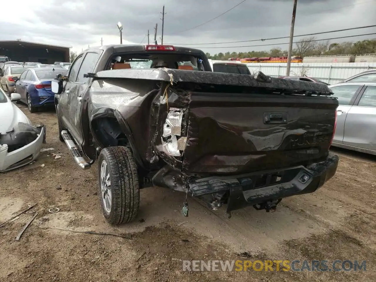3 Photograph of a damaged car 5TFGY5F17MX278377 TOYOTA TUNDRA 2021
