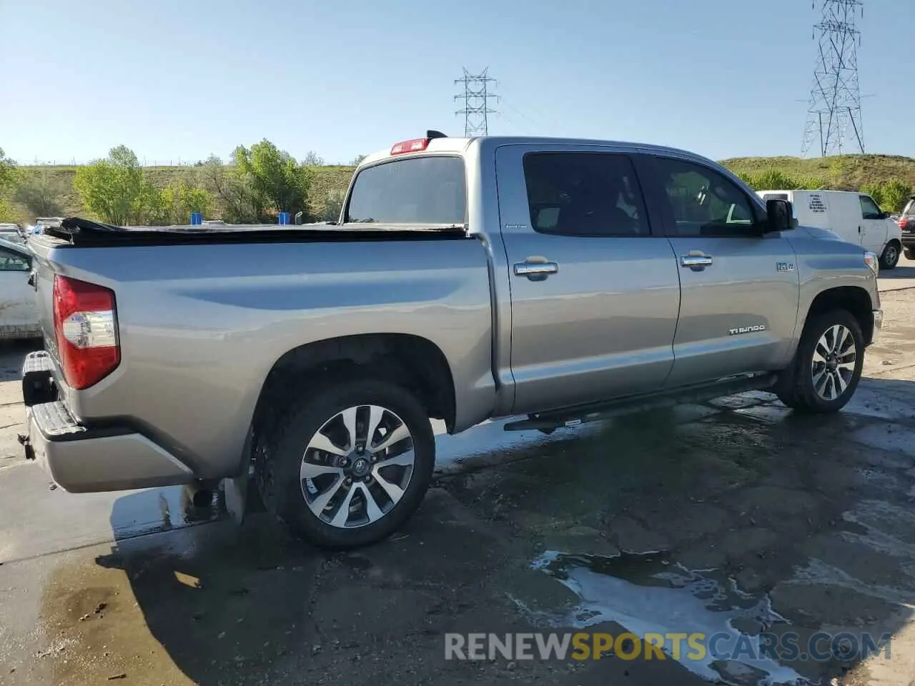 3 Photograph of a damaged car 5TFHY5F10MX002871 TOYOTA TUNDRA 2021