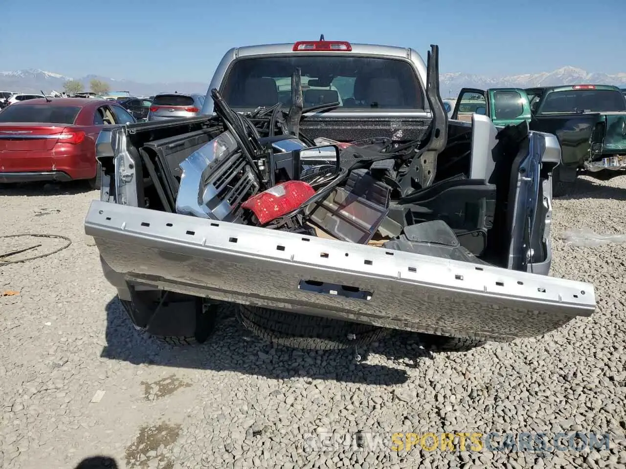 6 Photograph of a damaged car 5TFHY5F13MX007255 TOYOTA TUNDRA 2021