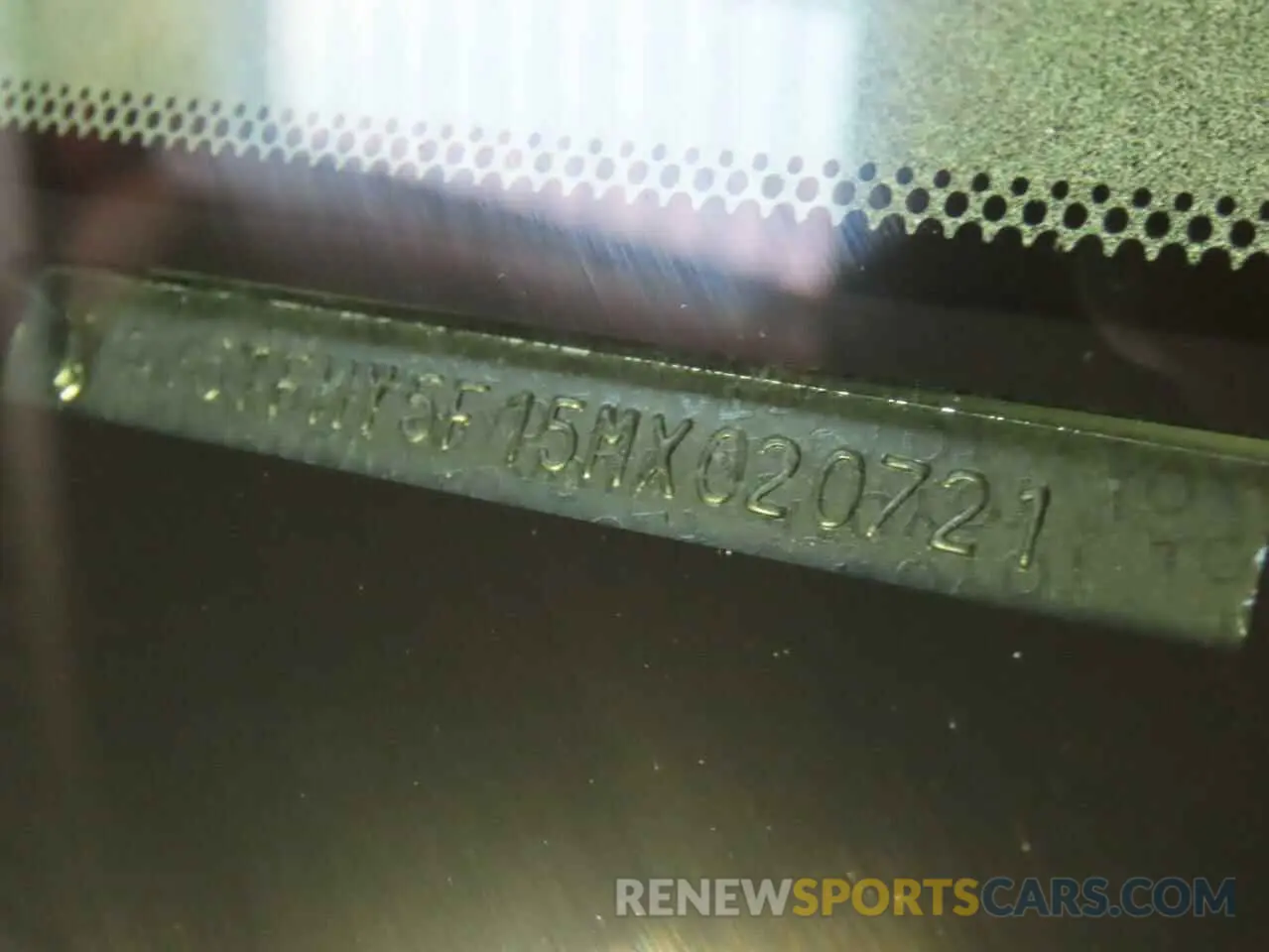 10 Photograph of a damaged car 5TFHY5F15MX020721 TOYOTA TUNDRA 2021