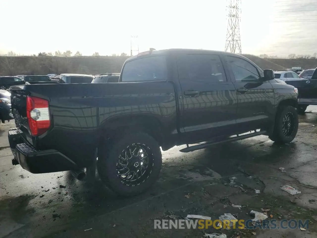 3 Фотография поврежденного автомобиля 5TFHY5F15MX991511 TOYOTA TUNDRA 2021