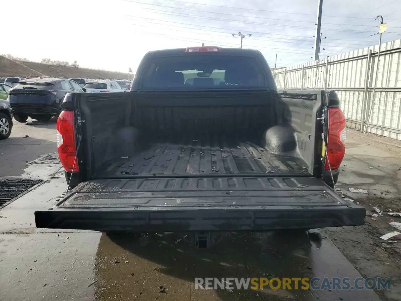 6 Фотография поврежденного автомобиля 5TFHY5F15MX991511 TOYOTA TUNDRA 2021