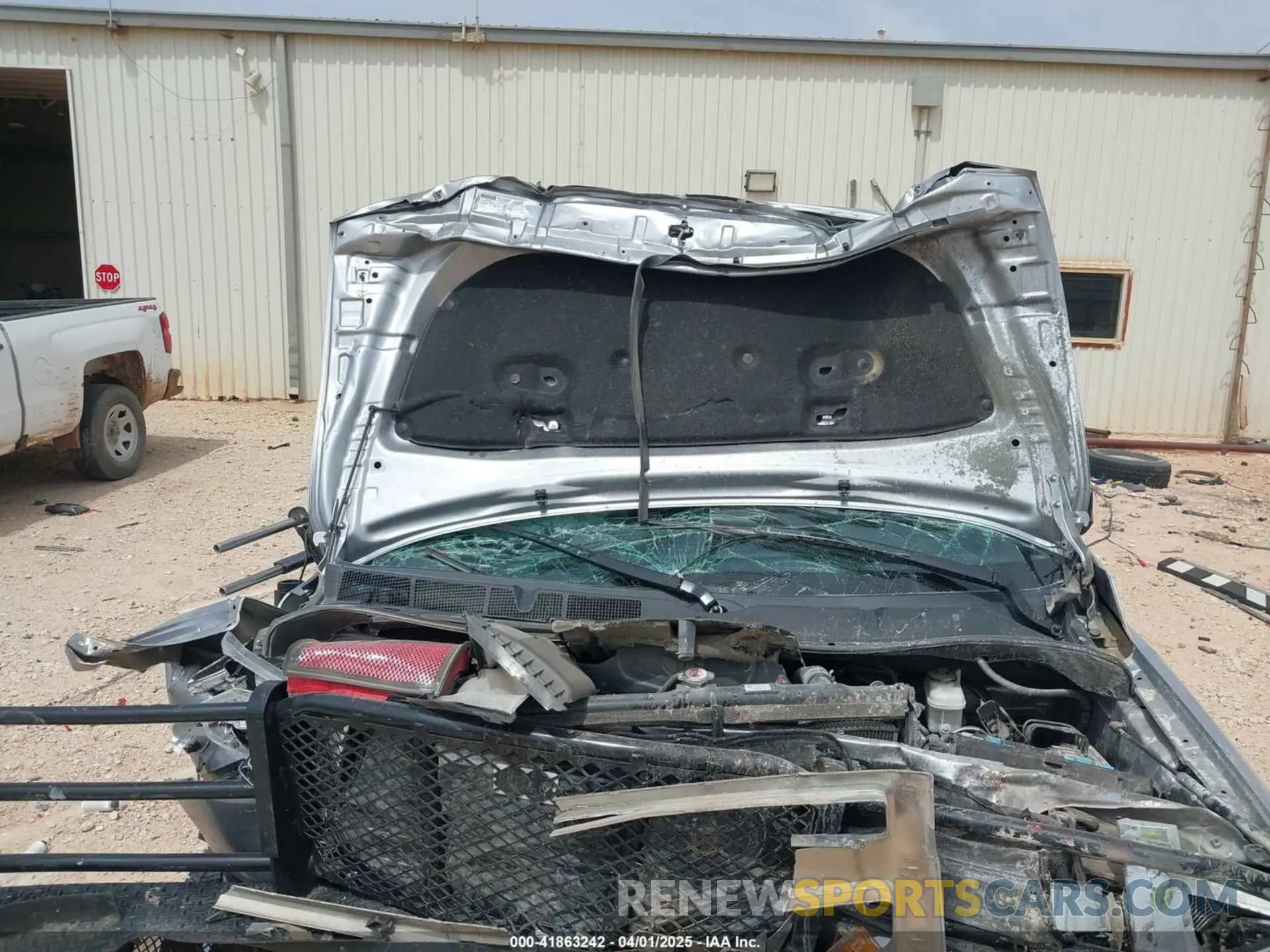 10 Photograph of a damaged car 5TFHY5F17MX990943 TOYOTA TUNDRA 2021