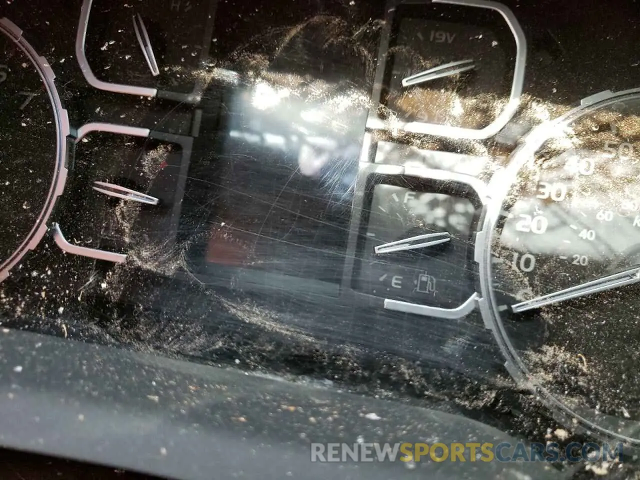 8 Photograph of a damaged car 5TFHY5F19MX967857 TOYOTA TUNDRA 2021