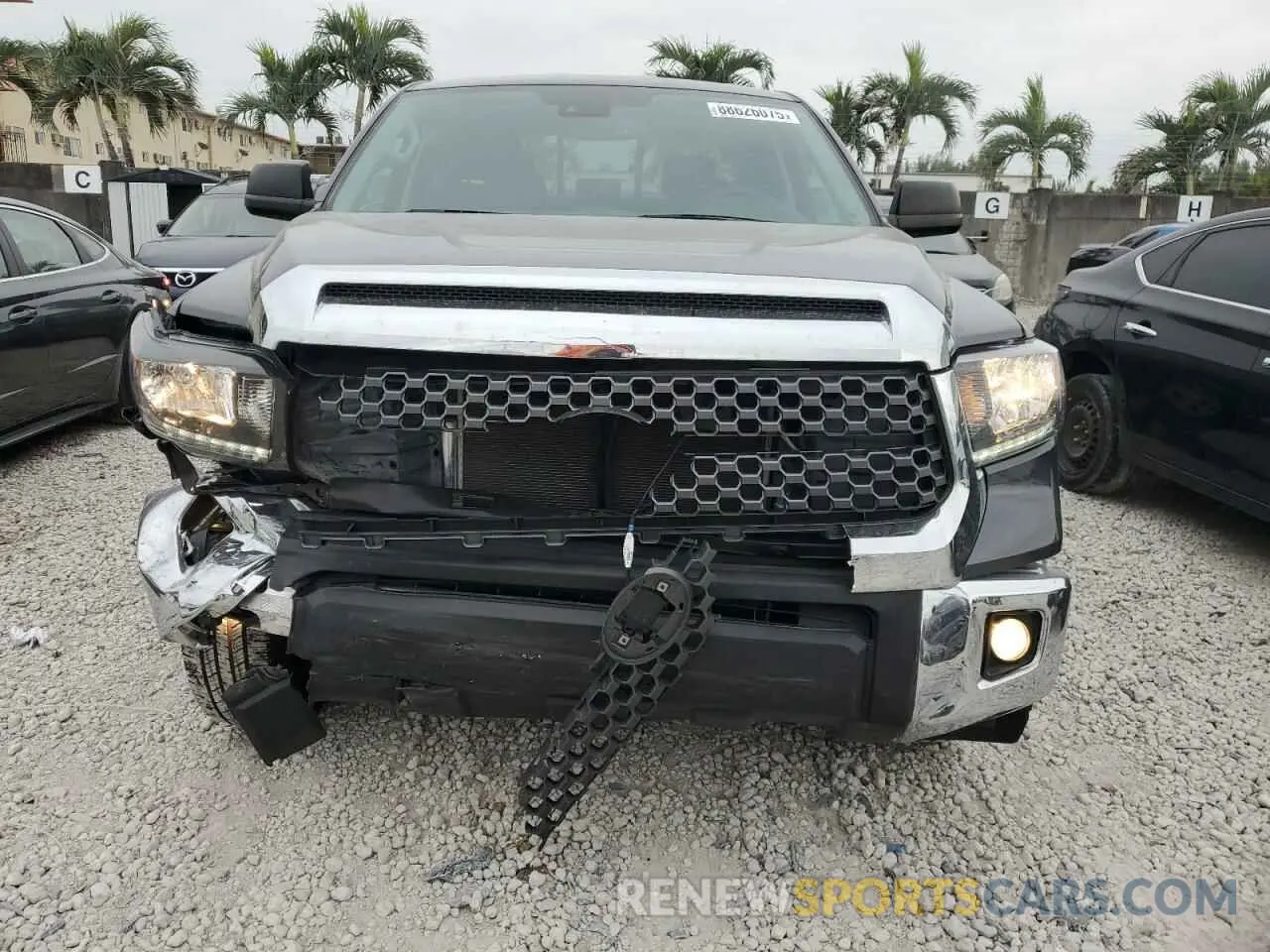 5 Photograph of a damaged car 5TFRY5F11MX289593 TOYOTA TUNDRA 2021