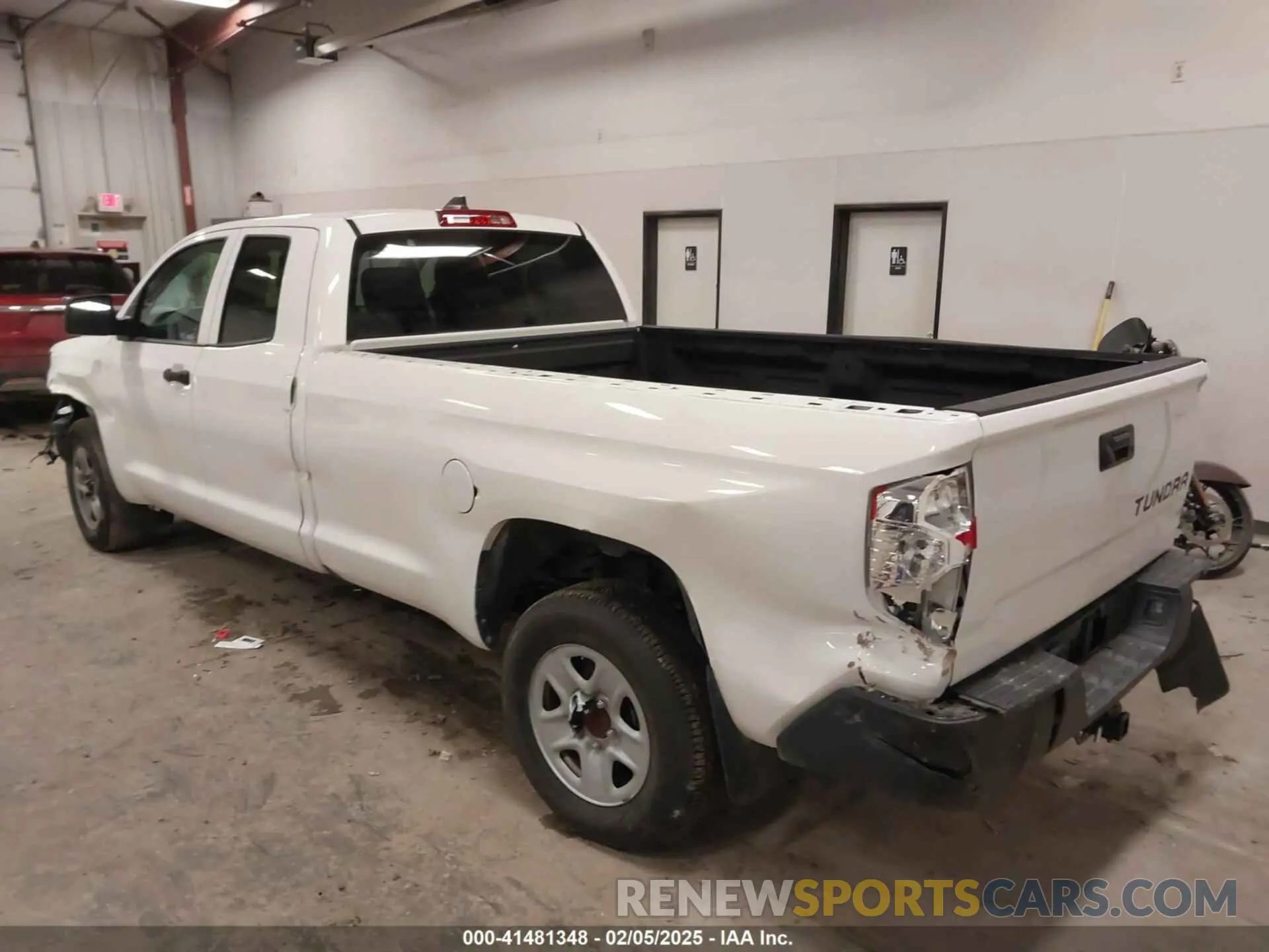 3 Photograph of a damaged car 5TFTY5F11MX012464 TOYOTA TUNDRA 2021