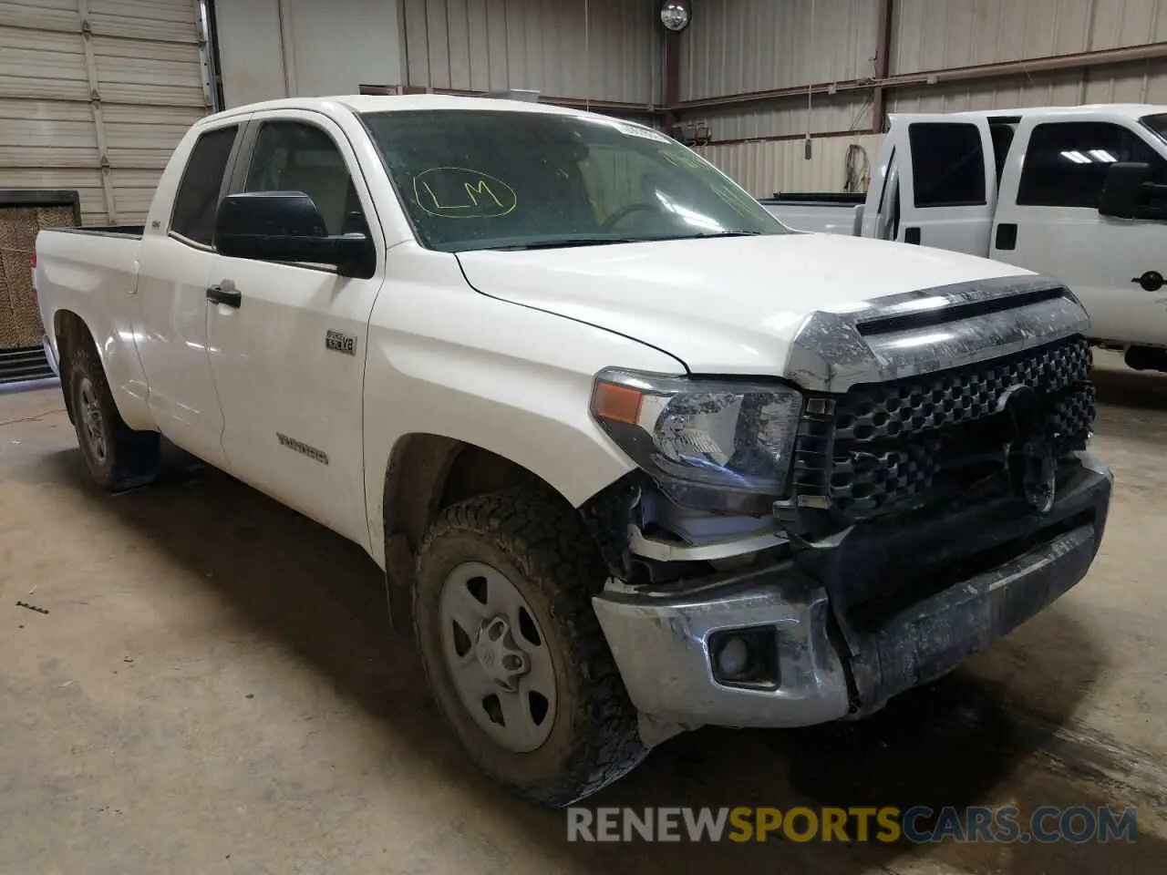 1 Photograph of a damaged car 5TFUY5F10MX979409 TOYOTA TUNDRA 2021