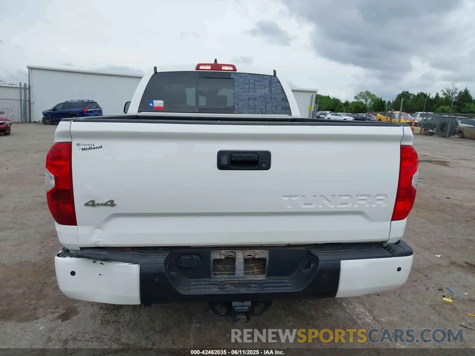 16 Photograph of a damaged car 5TFUY5F13MX009747 TOYOTA TUNDRA 2021
