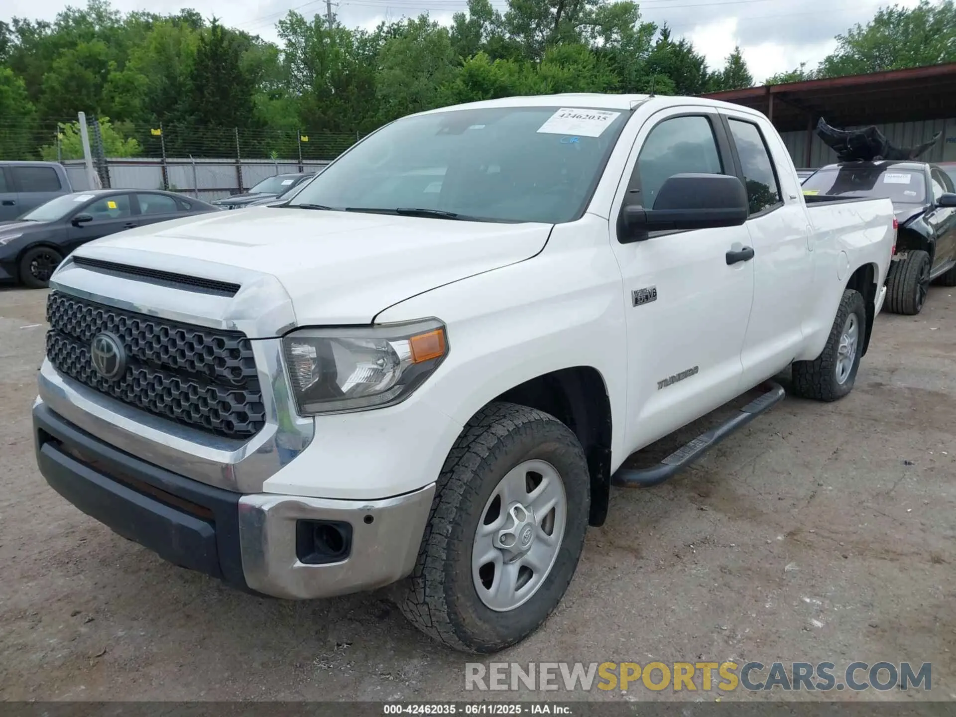 2 Photograph of a damaged car 5TFUY5F13MX009747 TOYOTA TUNDRA 2021