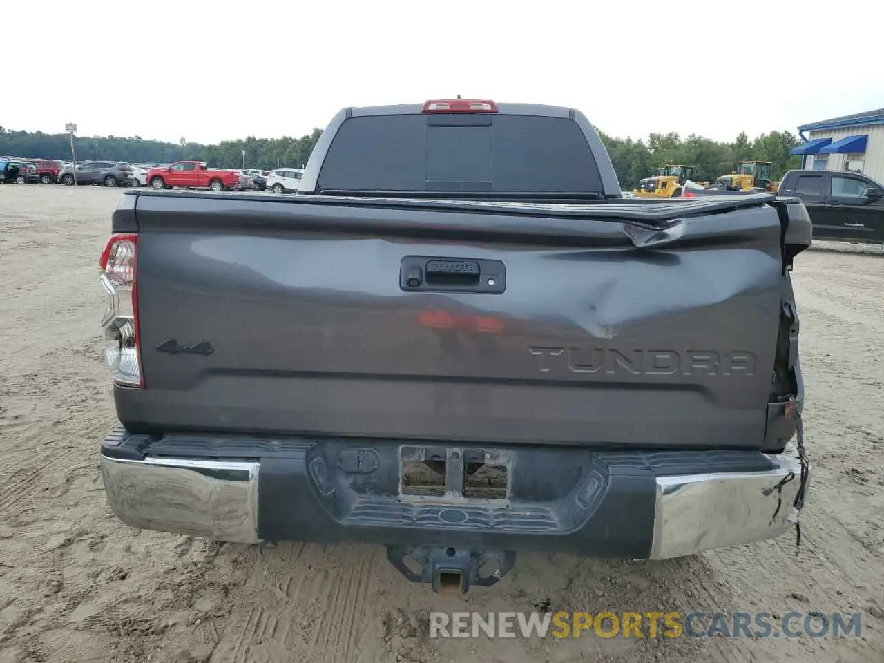6 Photograph of a damaged car 5TFUY5F15MX957552 TOYOTA TUNDRA 2021