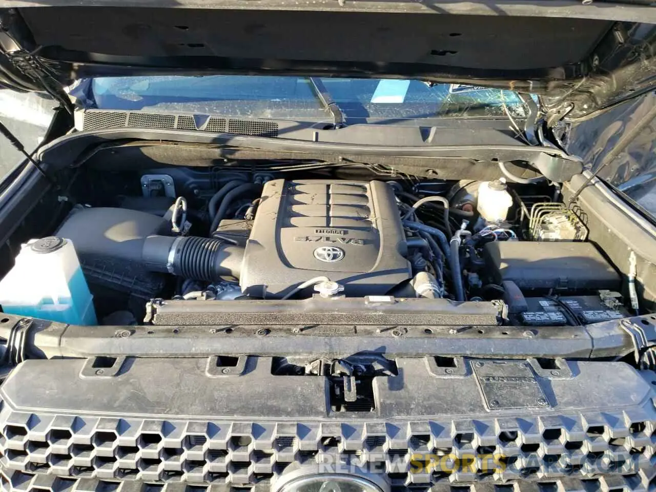 7 Photograph of a damaged car 5TFUY5F18MX002437 TOYOTA TUNDRA 2021