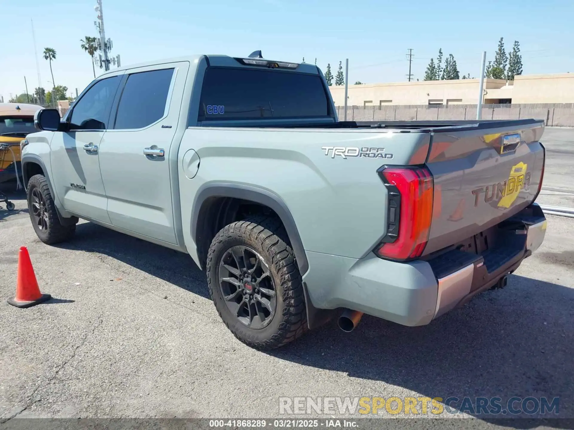 3 Фотография поврежденного автомобиля 5TFJA5AB6NX012246 TOYOTA TUNDRA 2022
