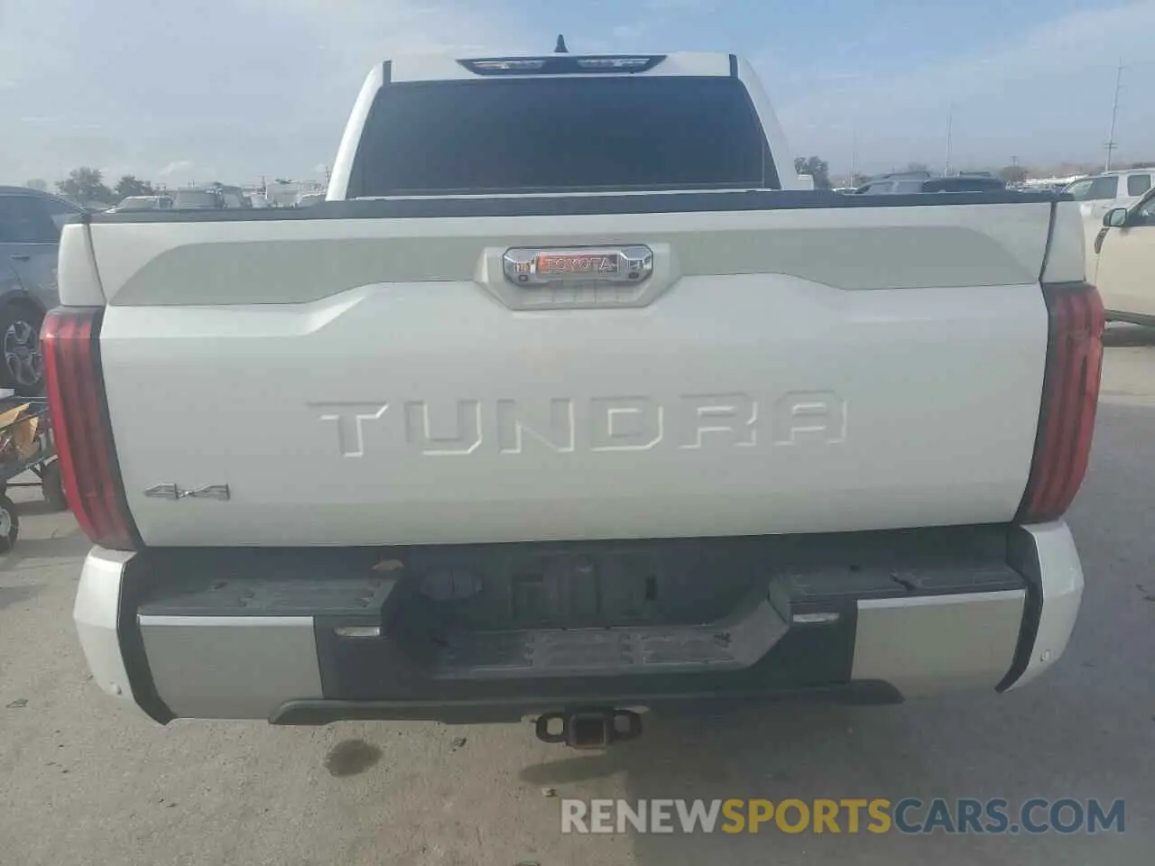 6 Фотография поврежденного автомобиля 5TFJA5DB2NX004558 TOYOTA TUNDRA 2022