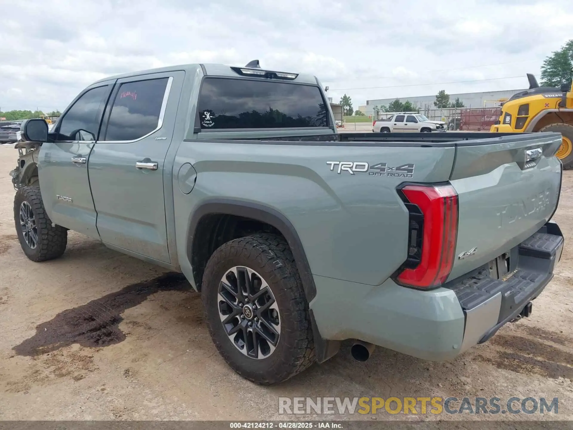 3 Photograph of a damaged car 5TFJA5DB9NX015248 TOYOTA TUNDRA 2022