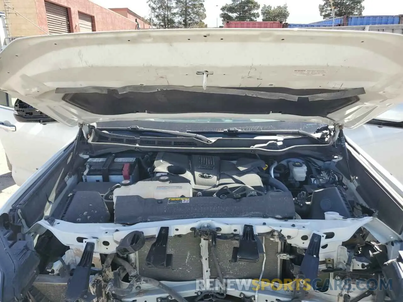 12 Фотография поврежденного автомобиля 5TFJA5DB9NX018019 TOYOTA TUNDRA 2022