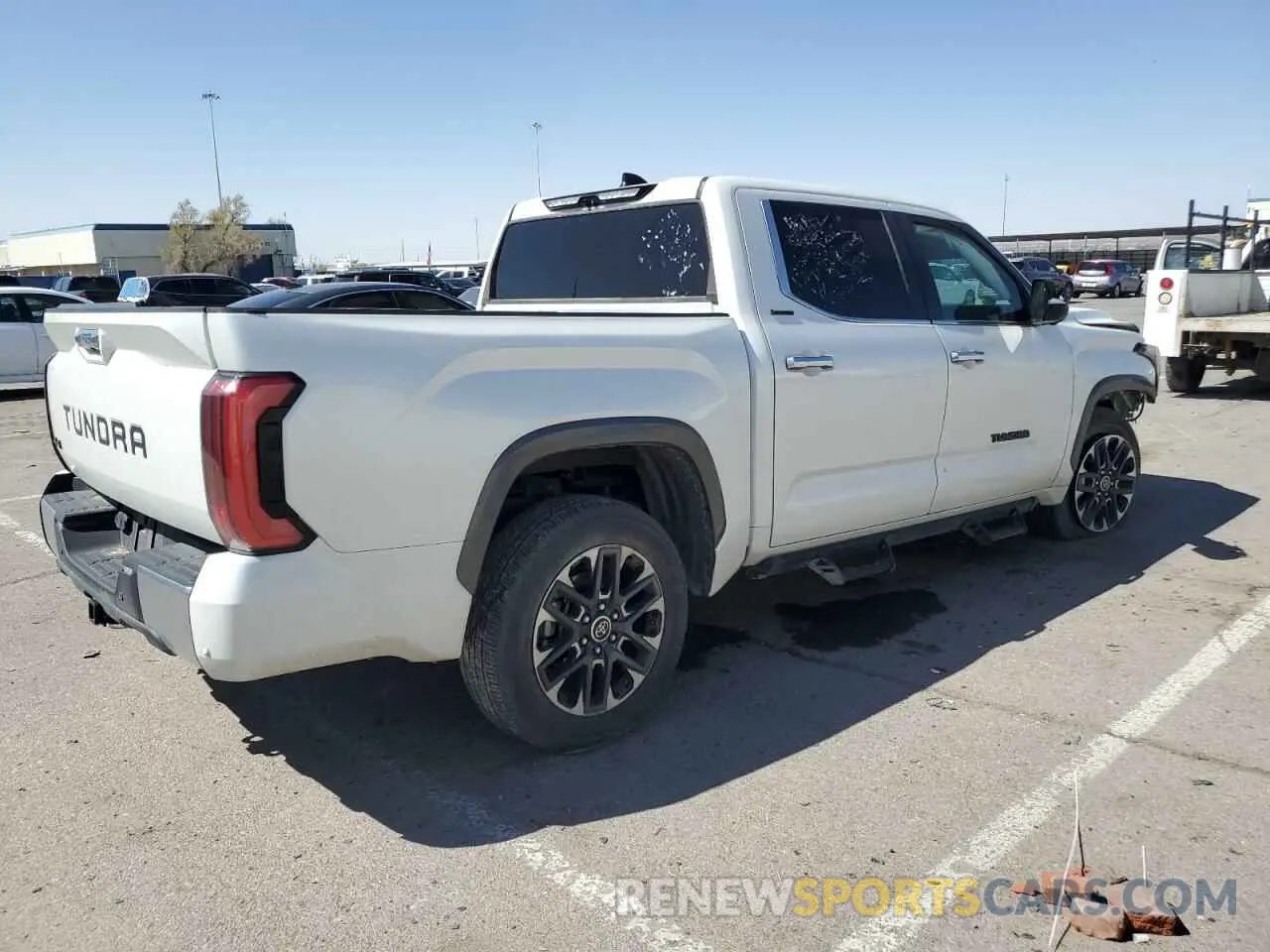 3 Фотография поврежденного автомобиля 5TFJA5DB9NX018019 TOYOTA TUNDRA 2022