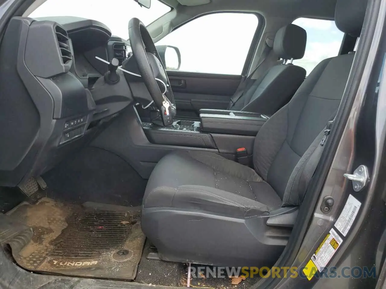 7 Photograph of a damaged car 5TFKB5DA7NX047592 TOYOTA TUNDRA 2022