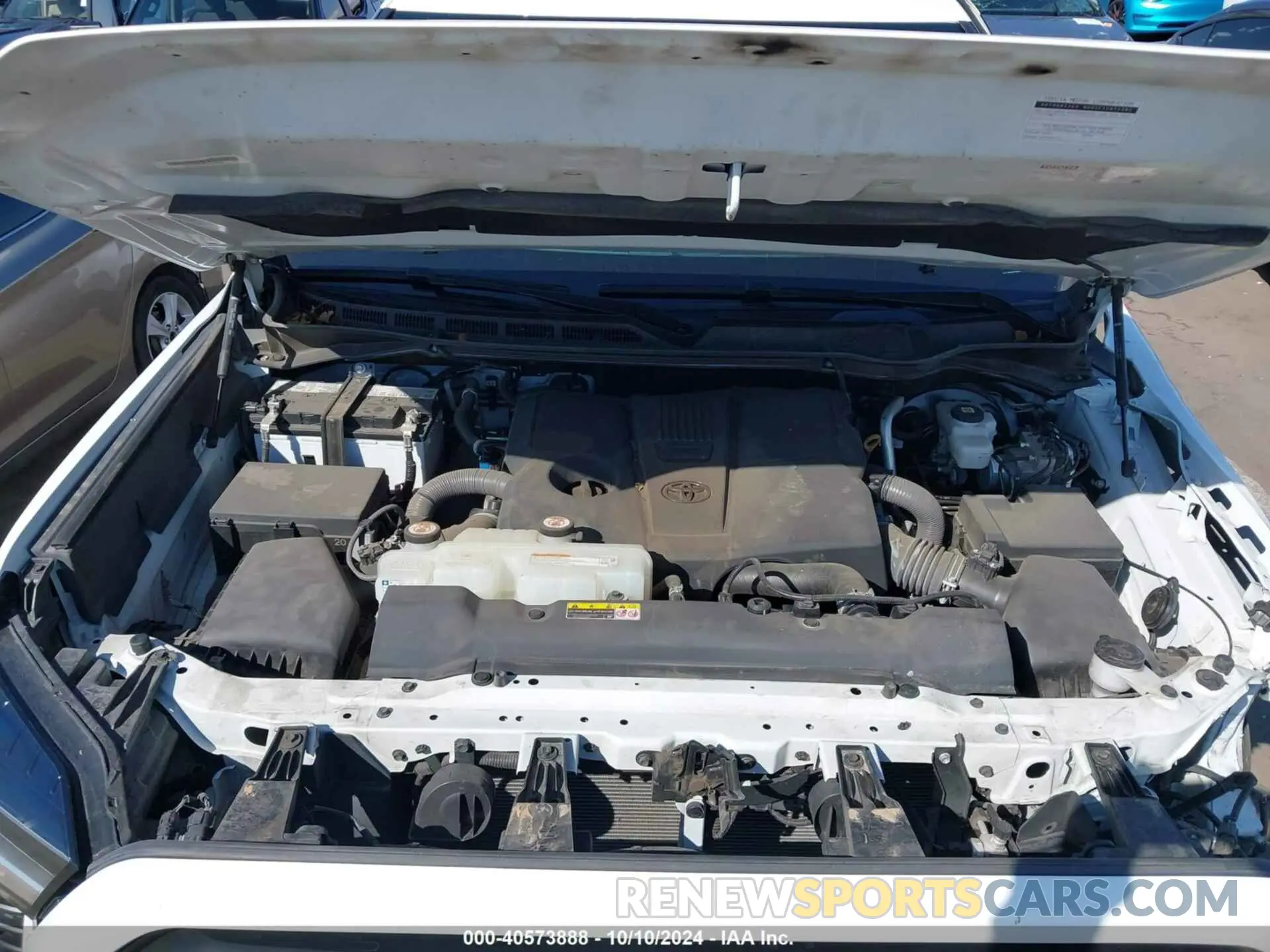 10 Фотография поврежденного автомобиля 5TFLA5AA7NX006066 TOYOTA TUNDRA 2022