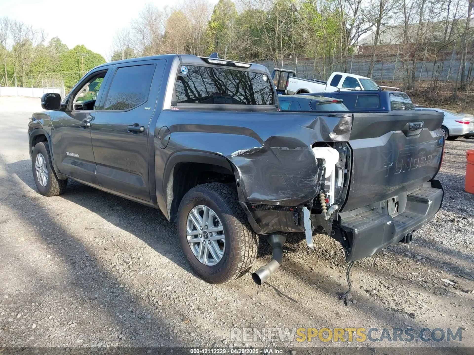 3 Фотография поврежденного автомобиля 5TFLA5AB2NX019252 TOYOTA TUNDRA 2022