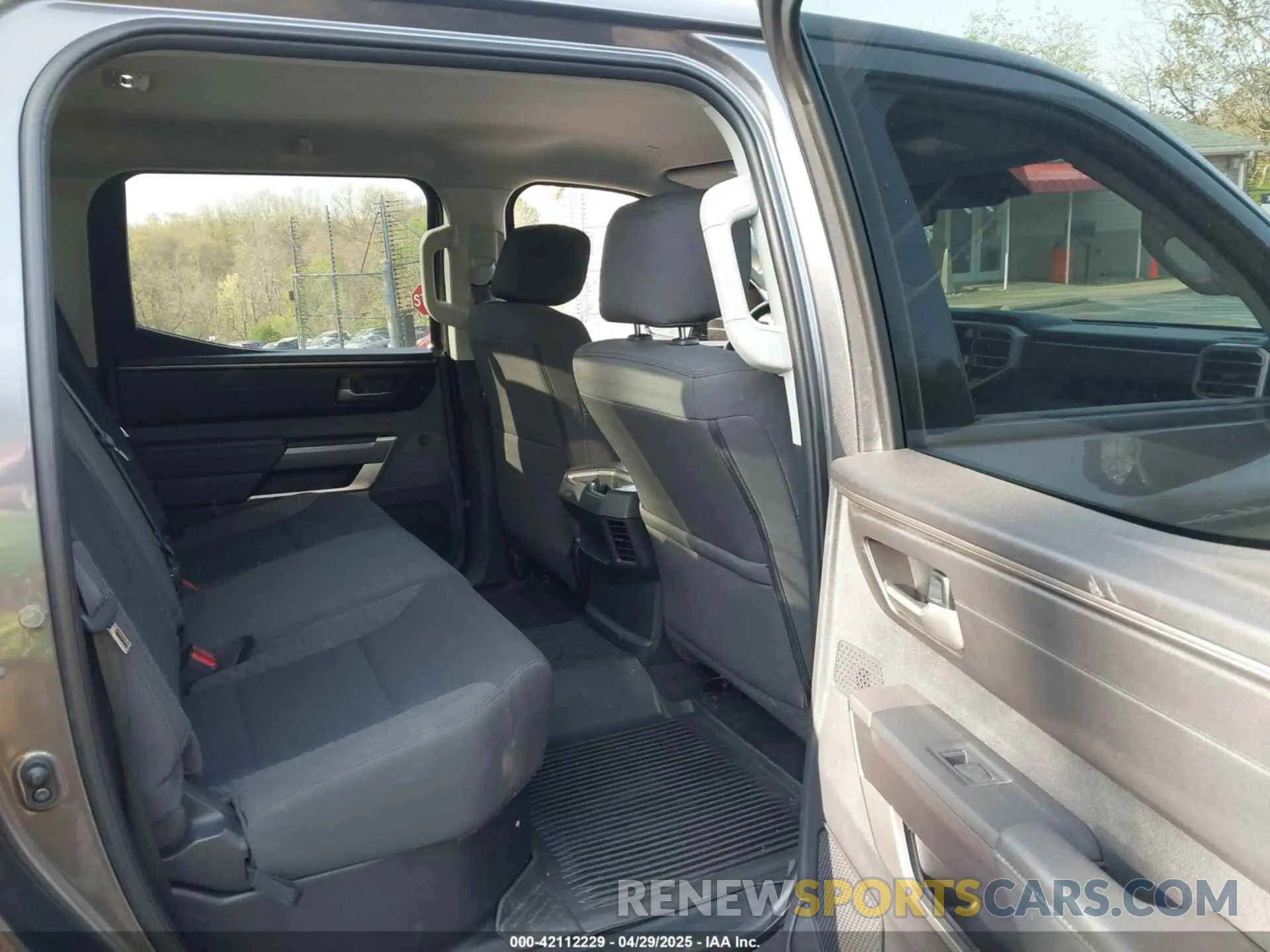 8 Фотография поврежденного автомобиля 5TFLA5AB2NX019252 TOYOTA TUNDRA 2022