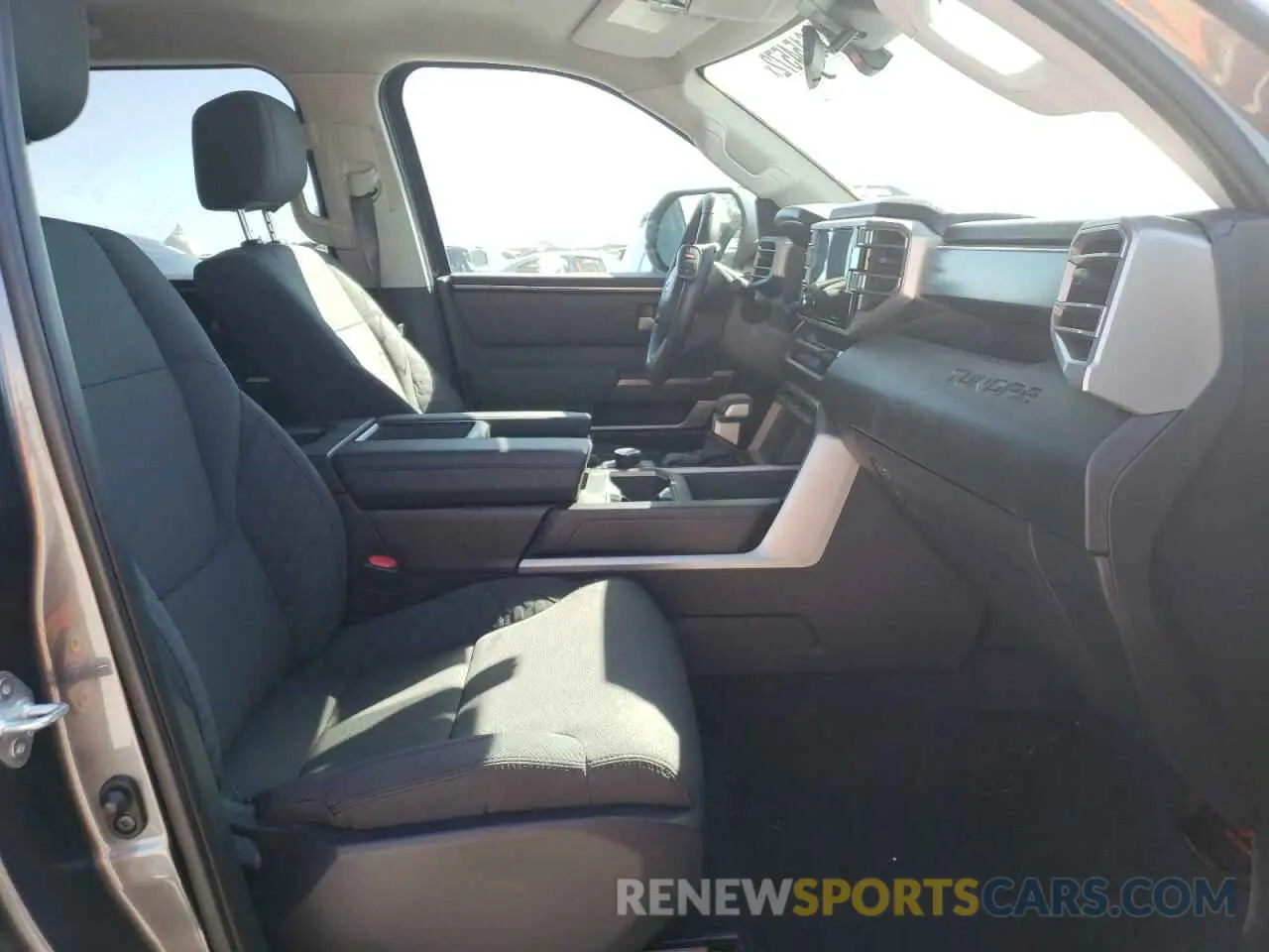 5 Фотография поврежденного автомобиля 5TFLA5AB4NX010276 TOYOTA TUNDRA 2022