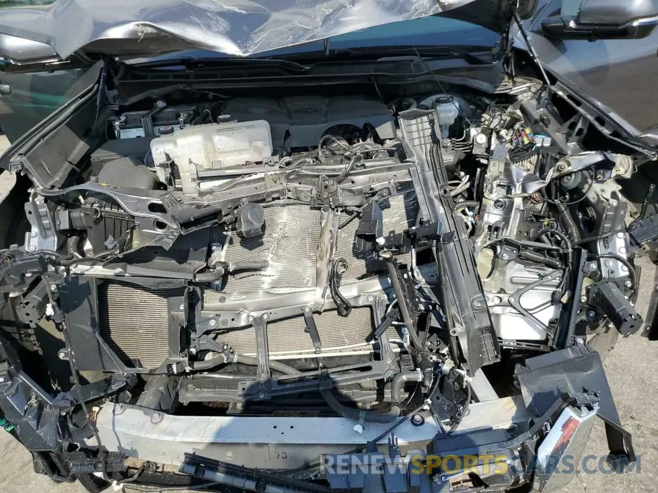 11 Photograph of a damaged car 5TFLA5AB6NX010098 TOYOTA TUNDRA 2022