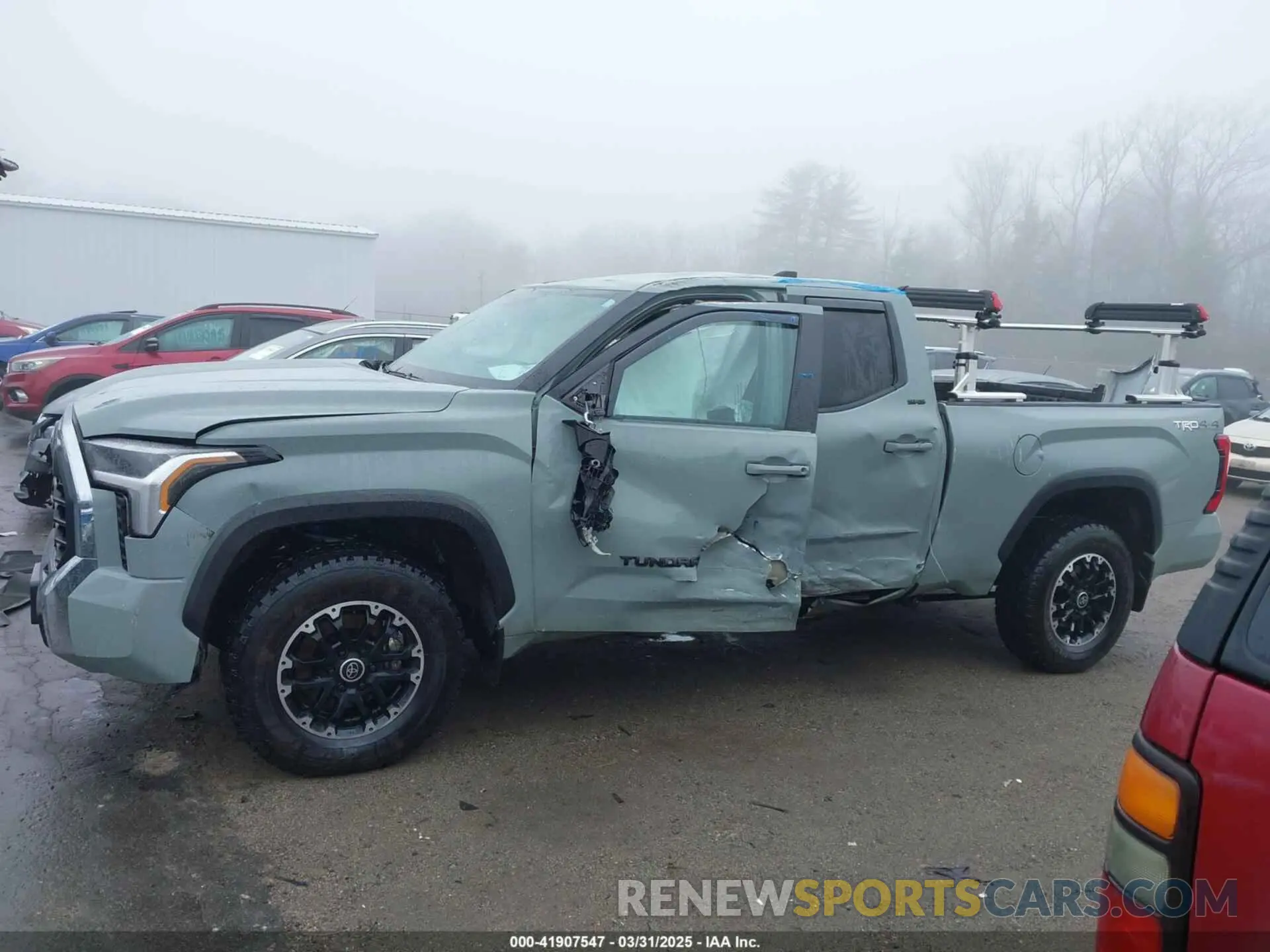 14 Фотография поврежденного автомобиля 5TFLA5DA4NX032720 TOYOTA TUNDRA 2022