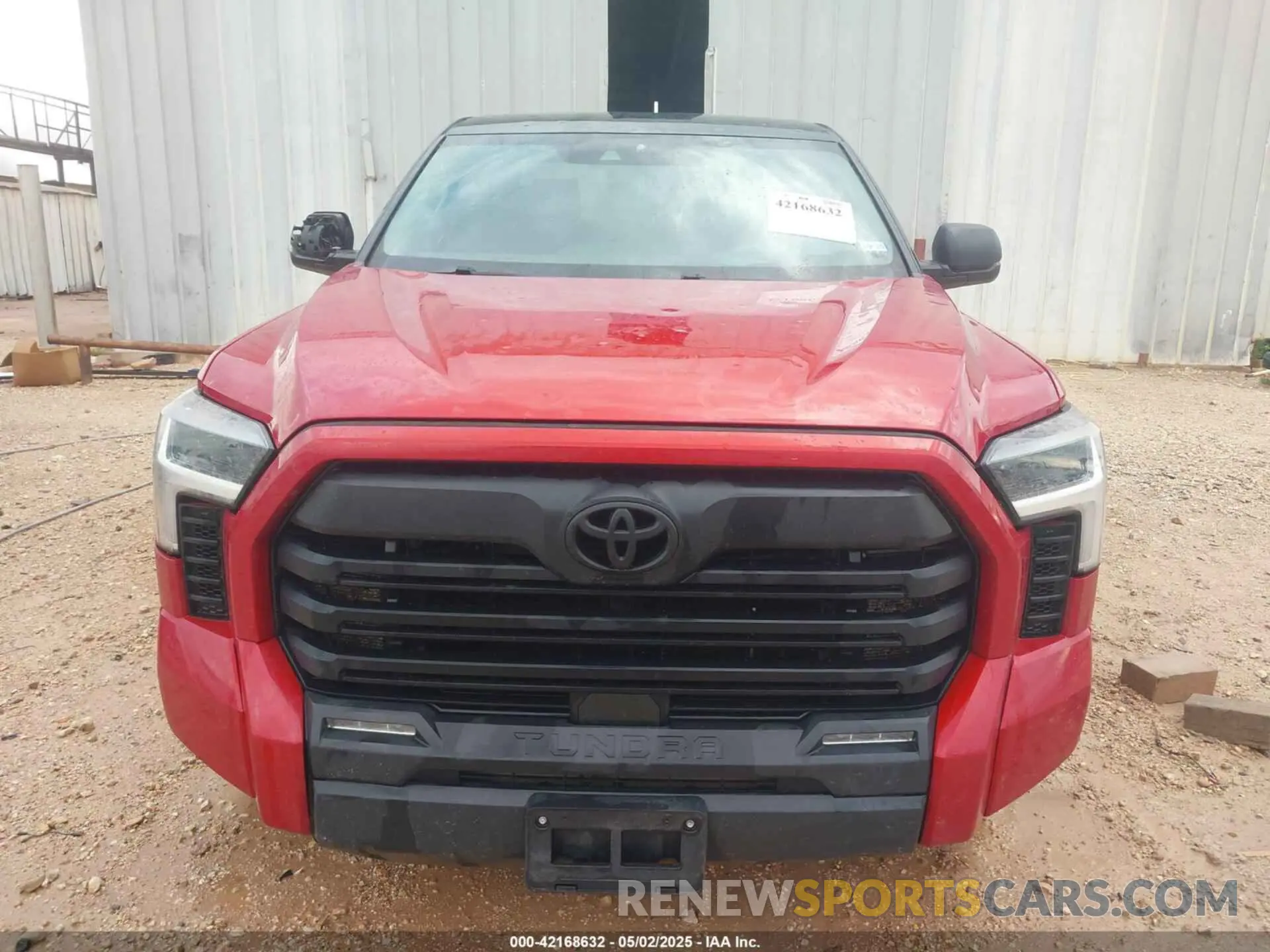 12 Photograph of a damaged car 5TFLA5DB1NX051170 TOYOTA TUNDRA 2022