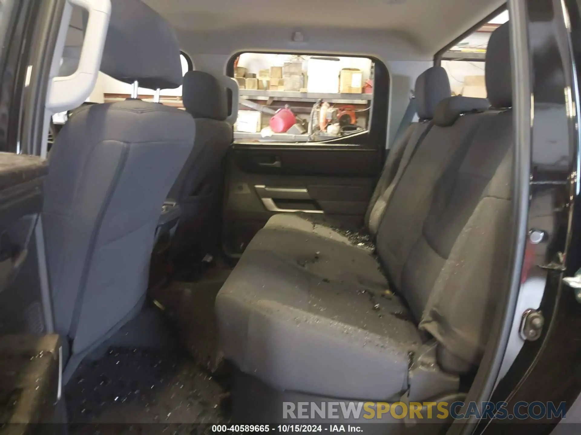 8 Photograph of a damaged car 5TFLA5DB2NX043272 TOYOTA TUNDRA 2022