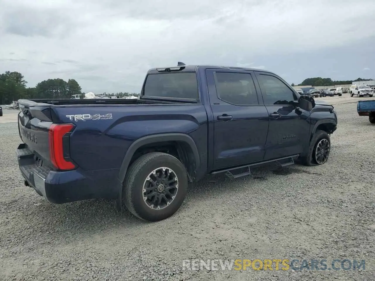3 Photograph of a damaged car 5TFLA5DB3NX022950 TOYOTA TUNDRA 2022