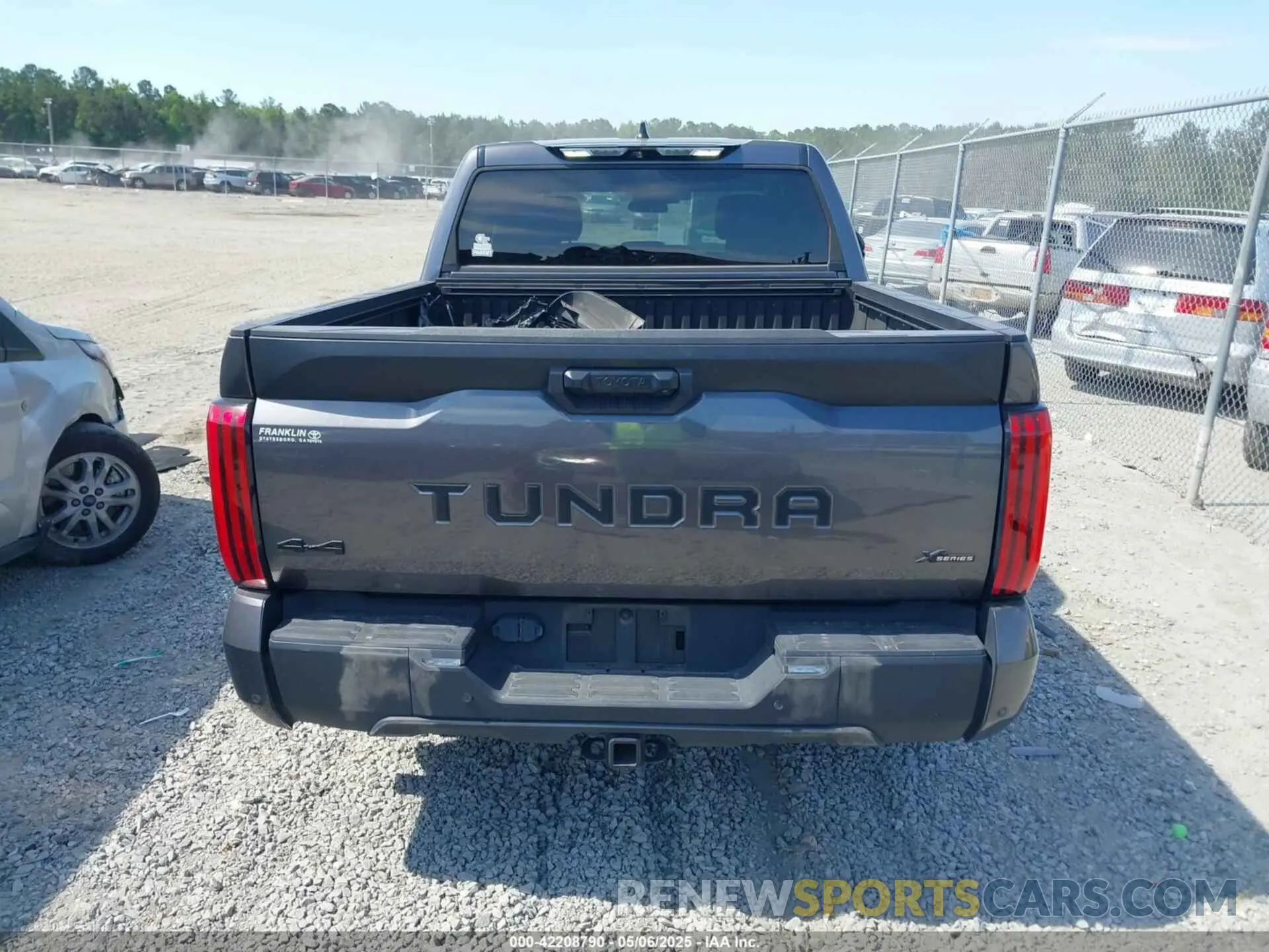 16 Фотография поврежденного автомобиля 5TFLA5DB5NX055173 TOYOTA TUNDRA 2022