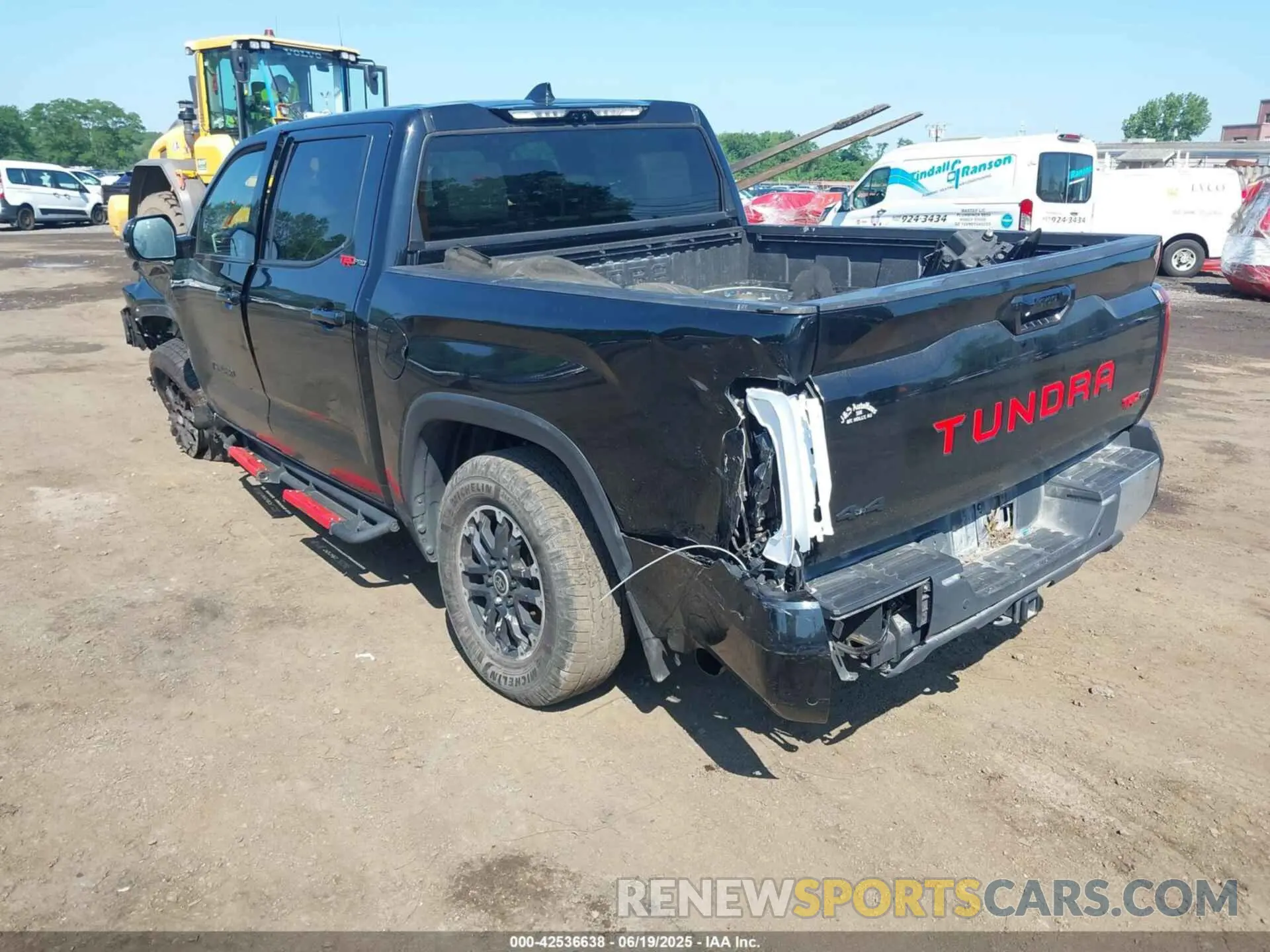 3 Фотография поврежденного автомобиля 5TFLA5DB9NX009104 TOYOTA TUNDRA 2022