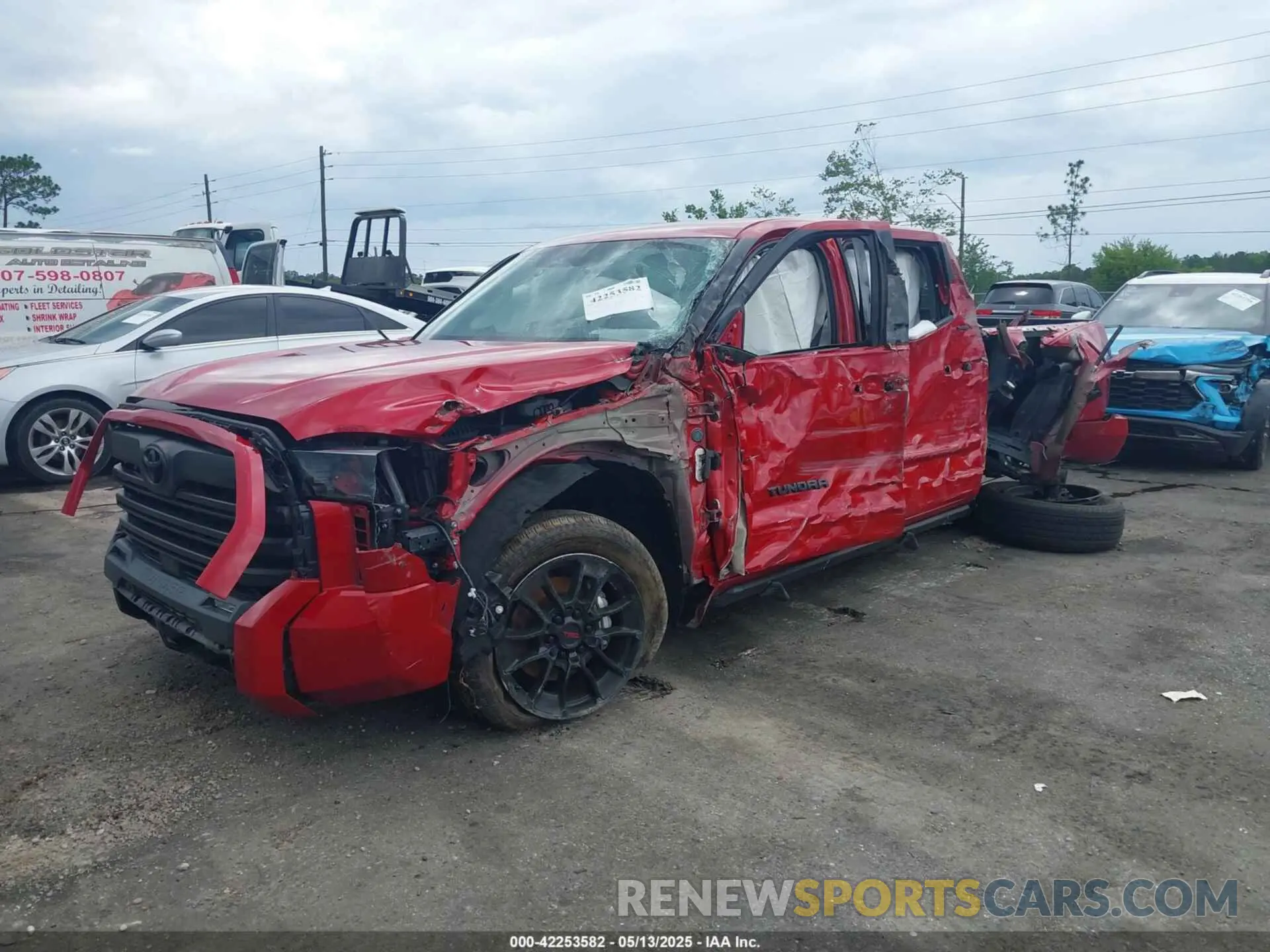 2 Фотография поврежденного автомобиля 5TFLA5DB9NX013749 TOYOTA TUNDRA 2022