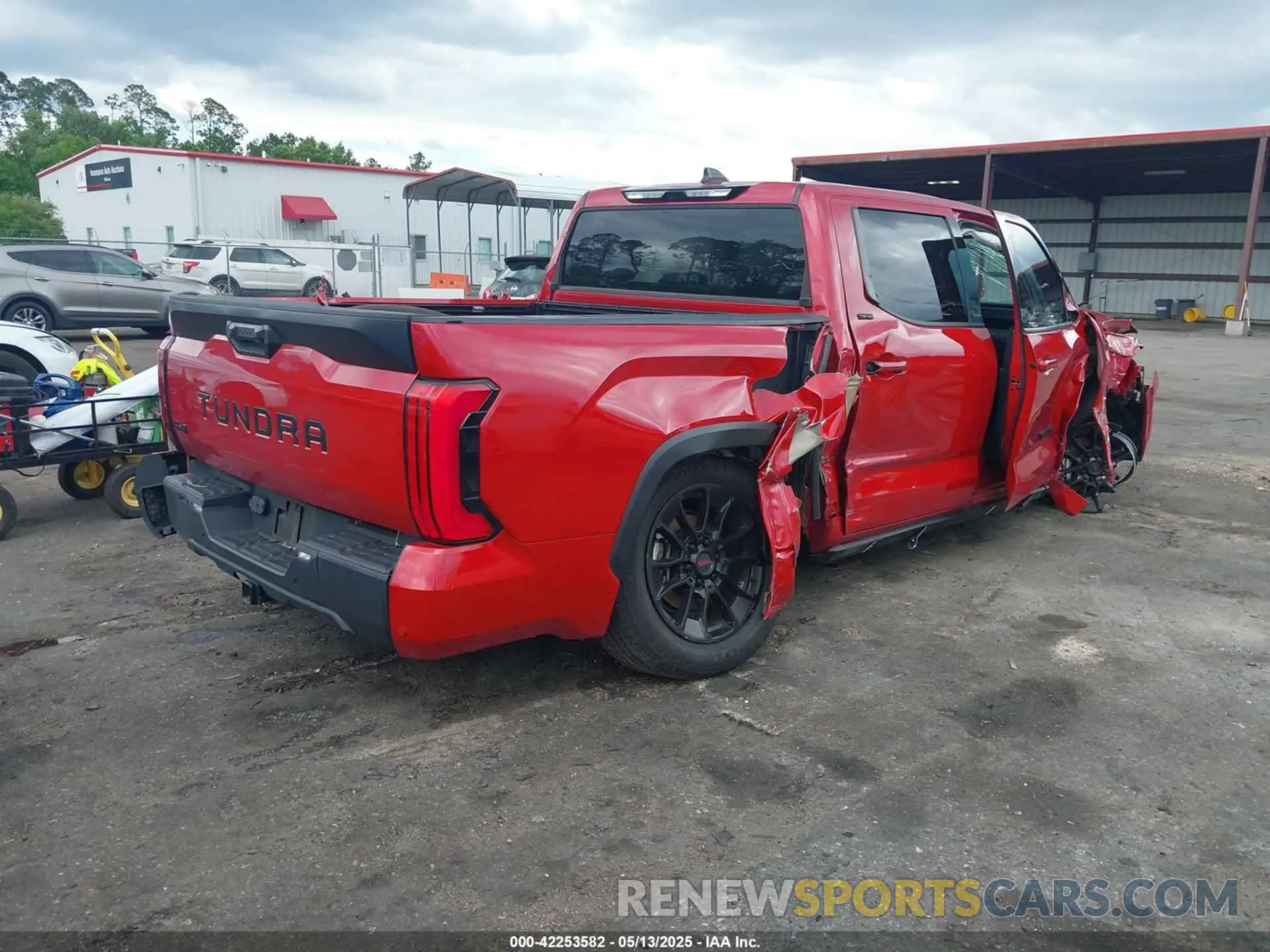 4 Фотография поврежденного автомобиля 5TFLA5DB9NX013749 TOYOTA TUNDRA 2022