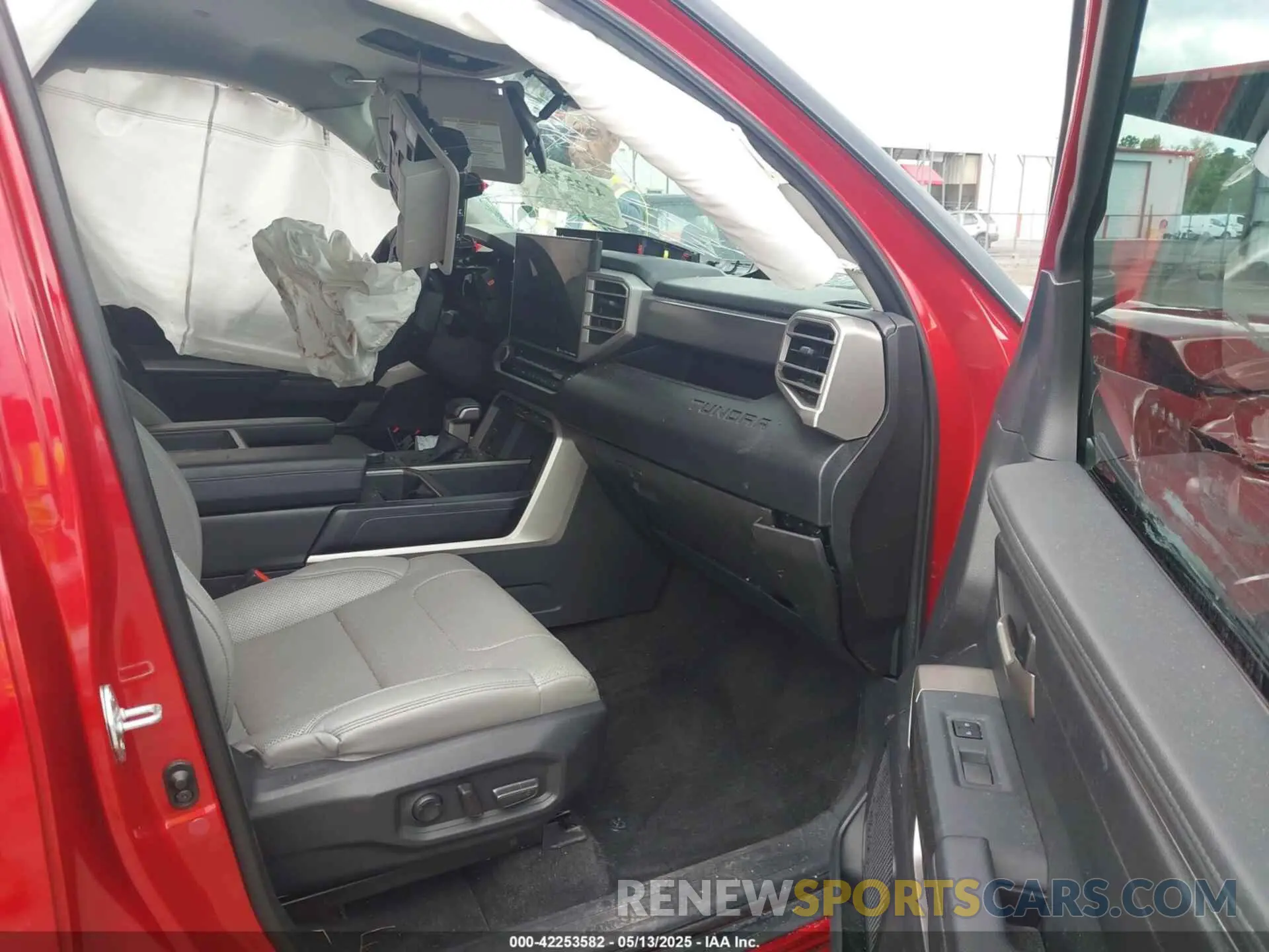 5 Фотография поврежденного автомобиля 5TFLA5DB9NX013749 TOYOTA TUNDRA 2022