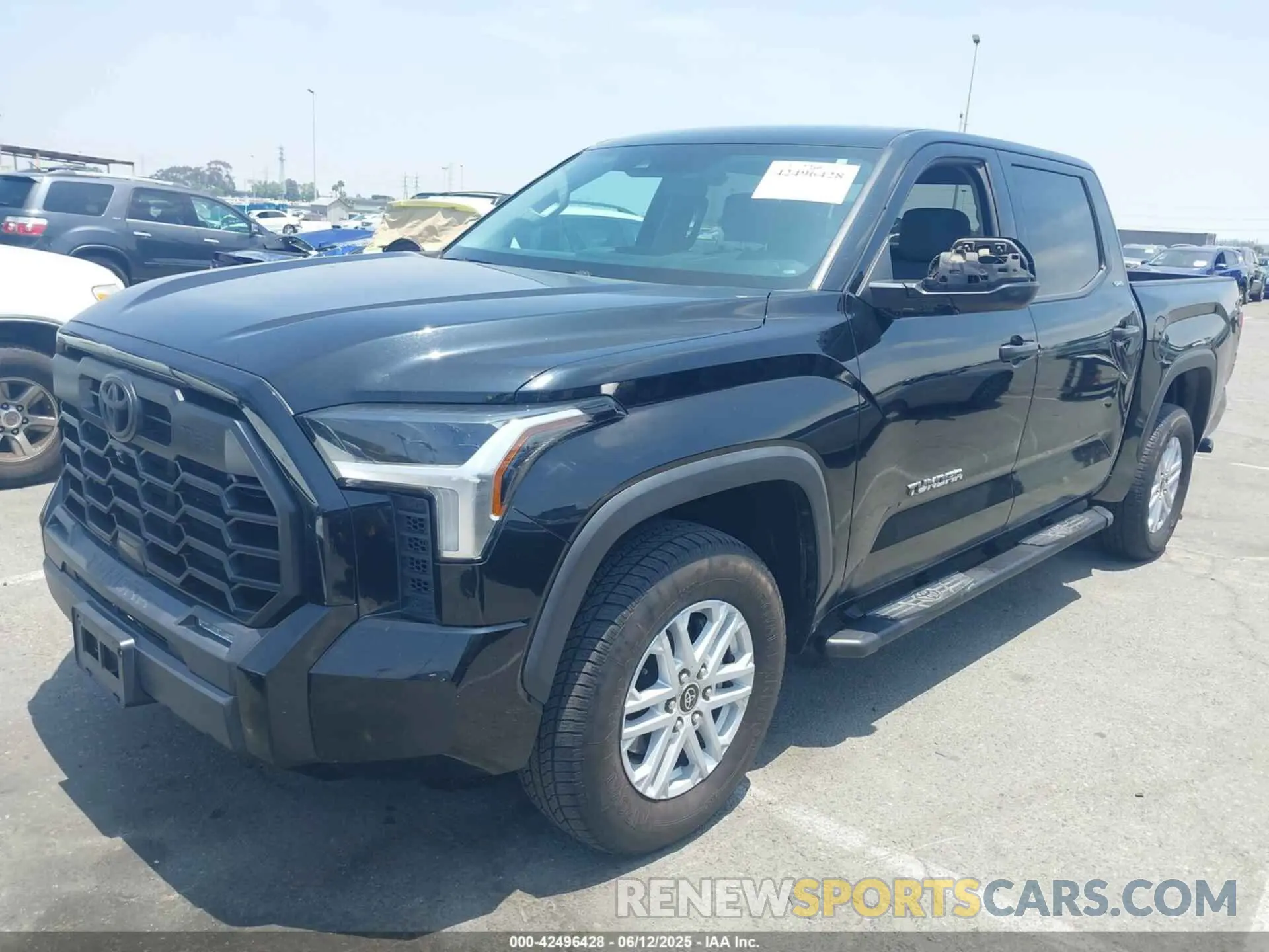 2 Photograph of a damaged car 5TFLA5DB9NX044273 TOYOTA TUNDRA 2022
