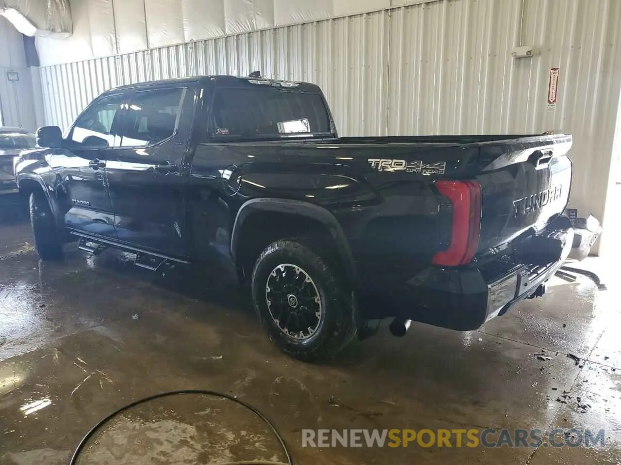 2 Photograph of a damaged car 5TFLA5EC2NX004141 TOYOTA TUNDRA 2022