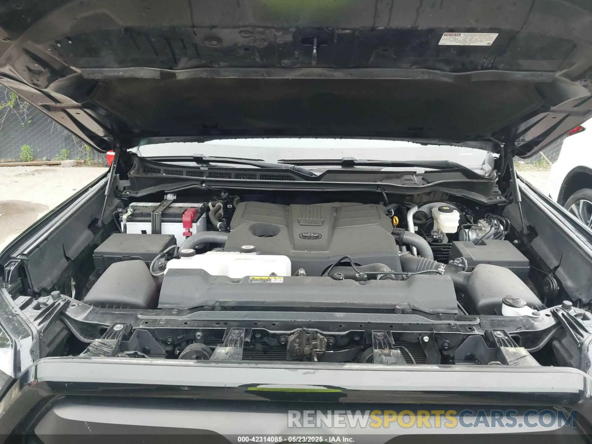 10 Фотография поврежденного автомобиля 5TFLA5GDXNX001154 TOYOTA TUNDRA 2022
