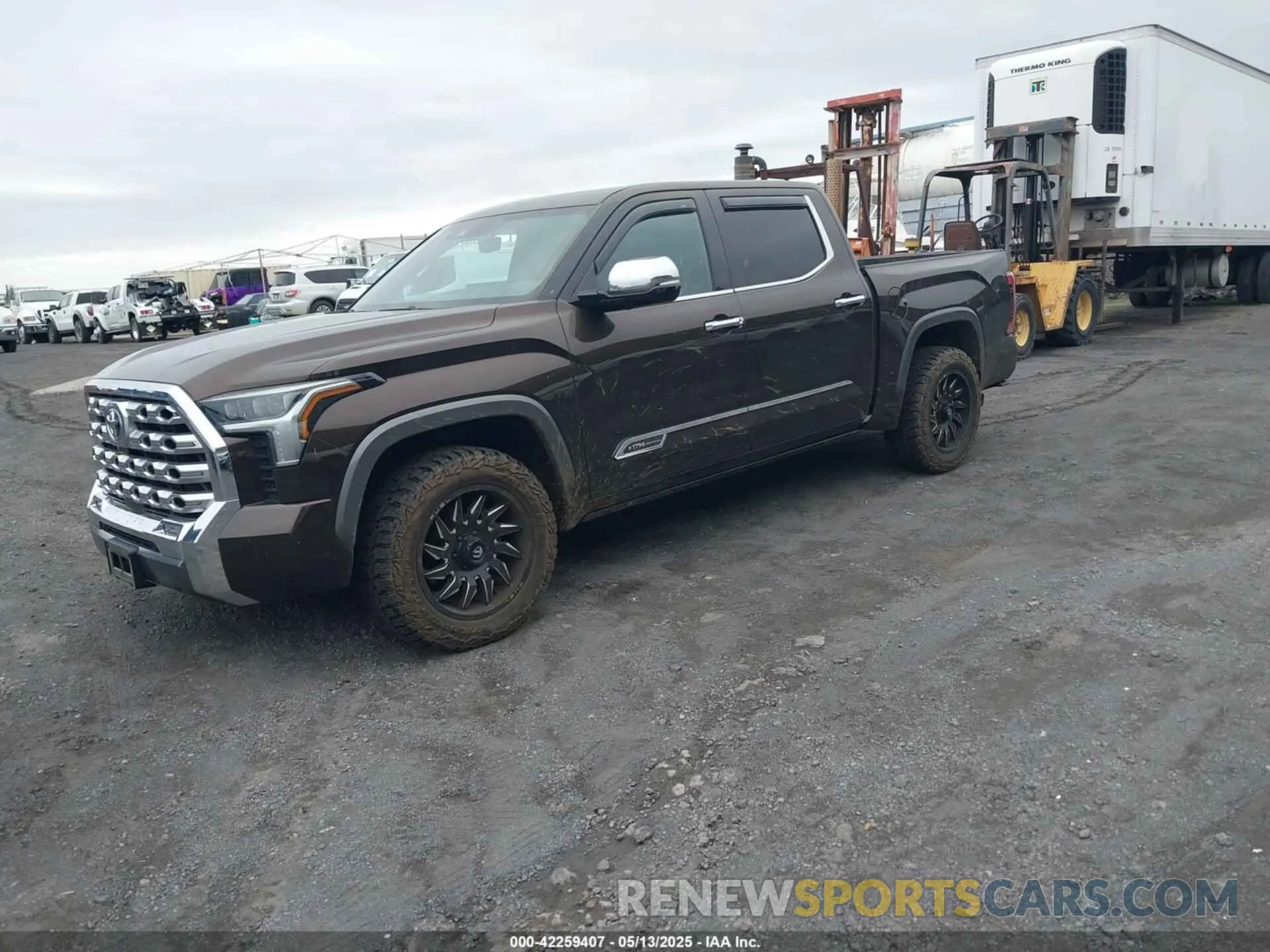 2 Фотография поврежденного автомобиля 5TFMA5DB1NX012518 TOYOTA TUNDRA 2022